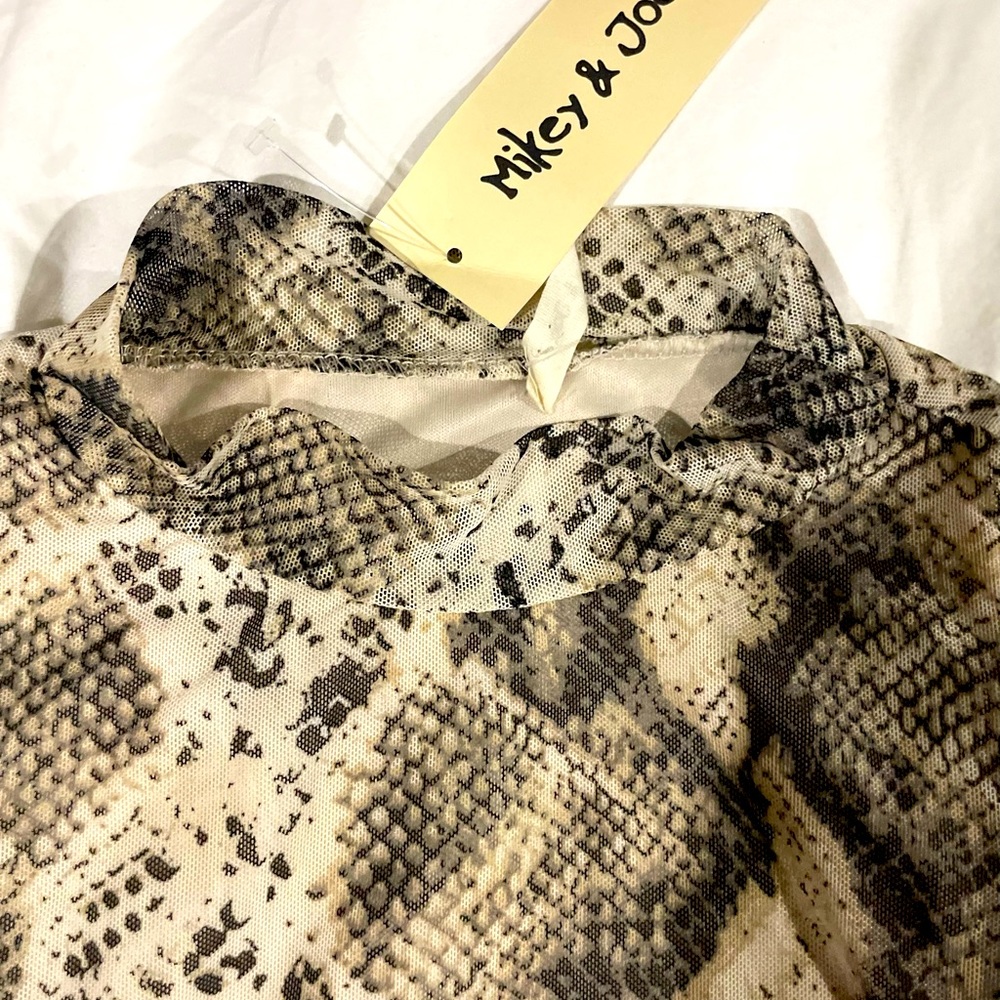 Mikey And Joey Python Body Suit L - image 2